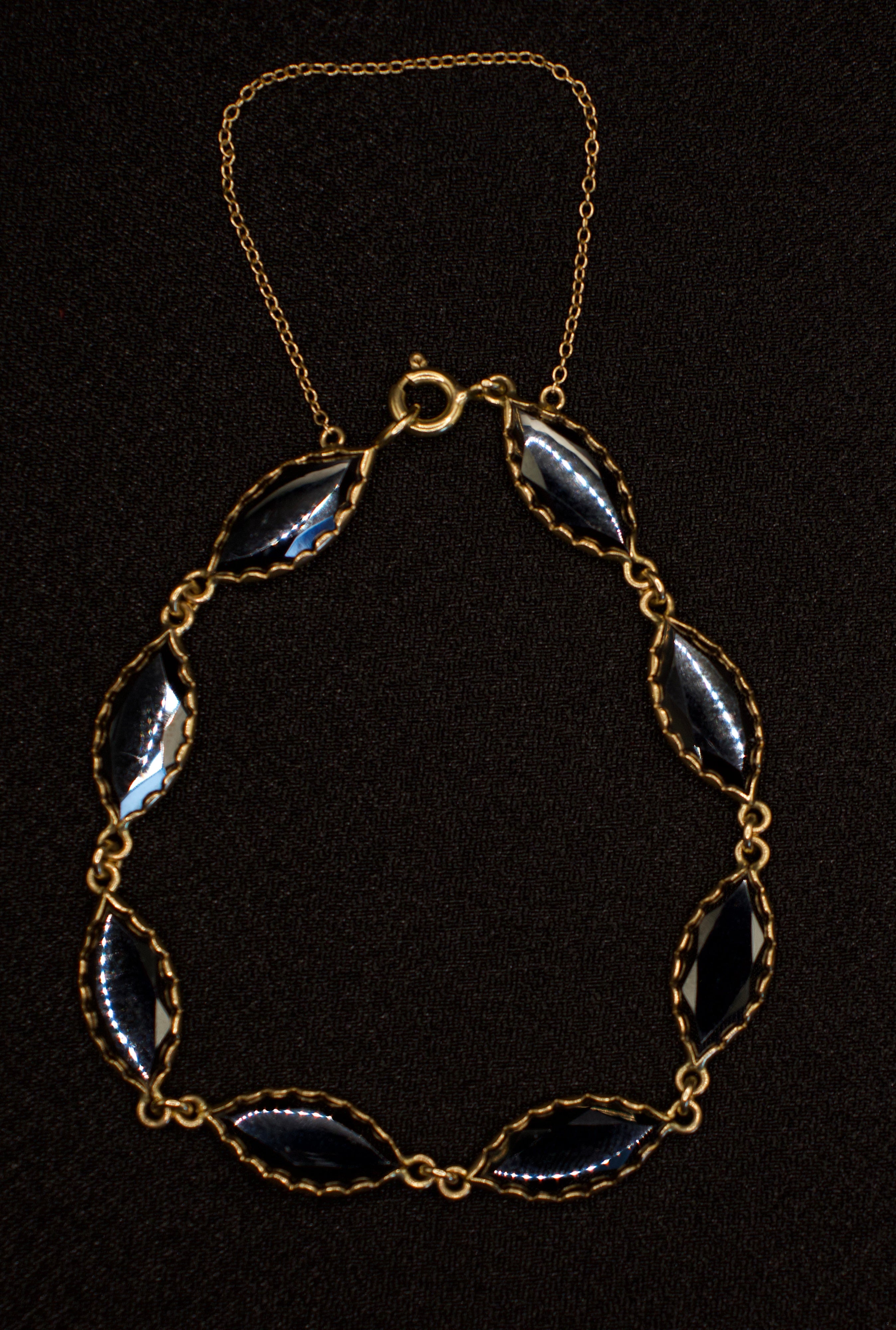 Noir Marquise Bracelet