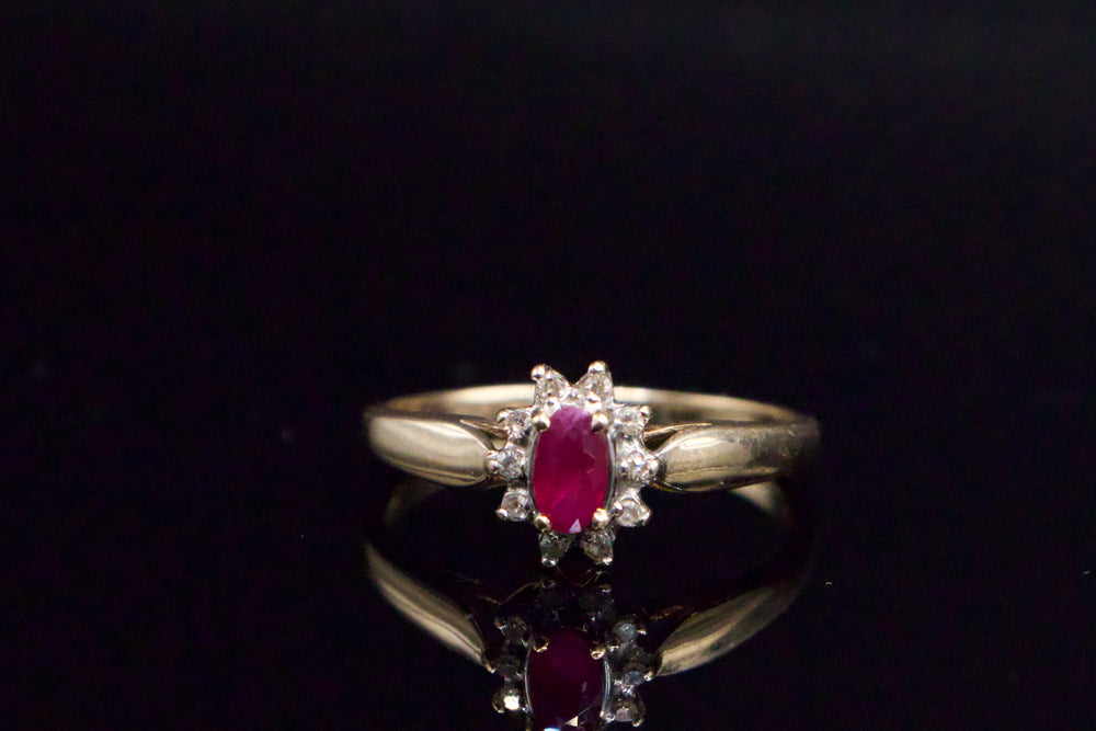 Ruby Étoile Ring